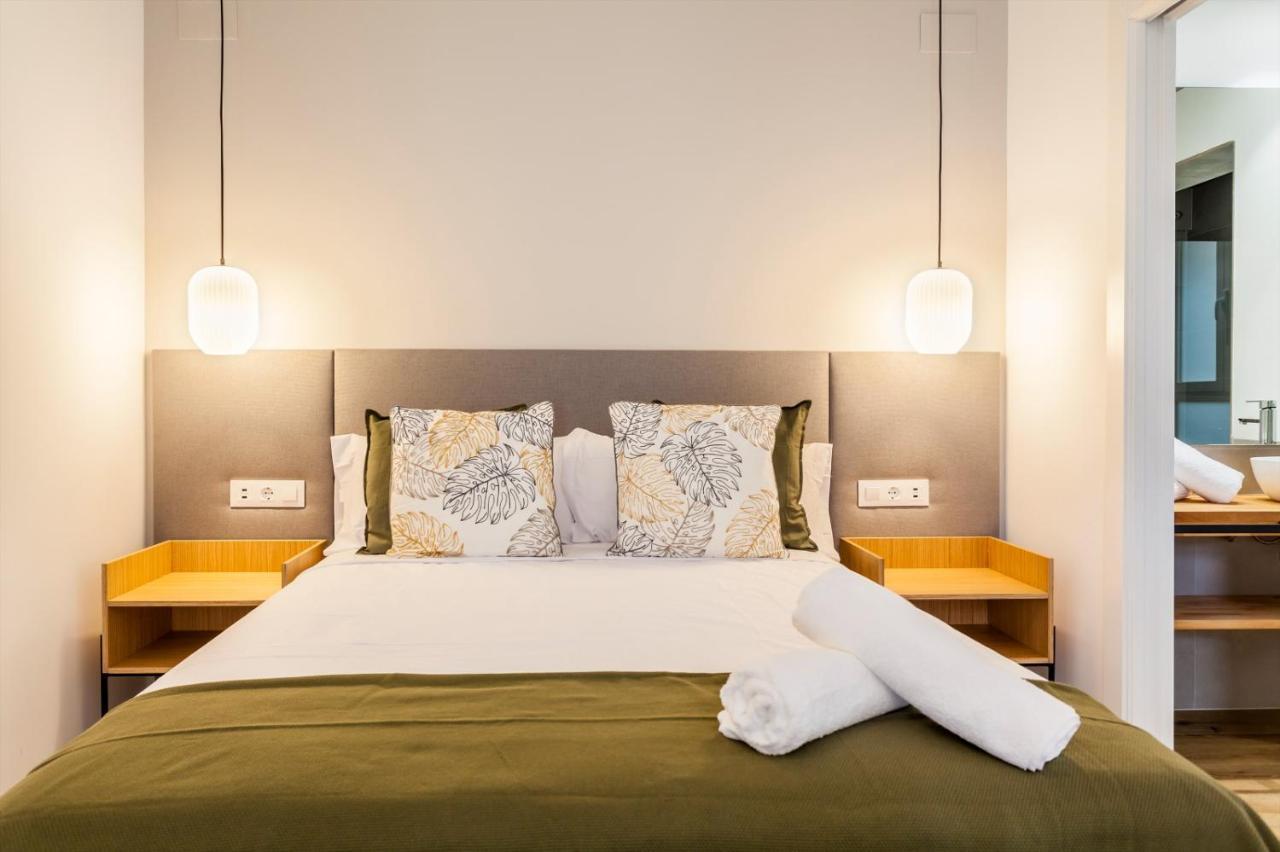 Puerto Beach Suites Valencia Eksteriør bilde