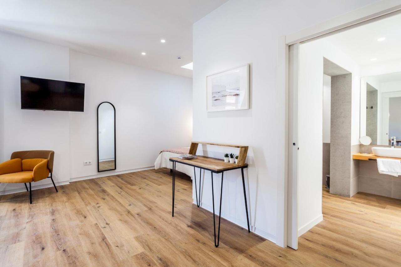 Puerto Beach Suites Valencia Eksteriør bilde