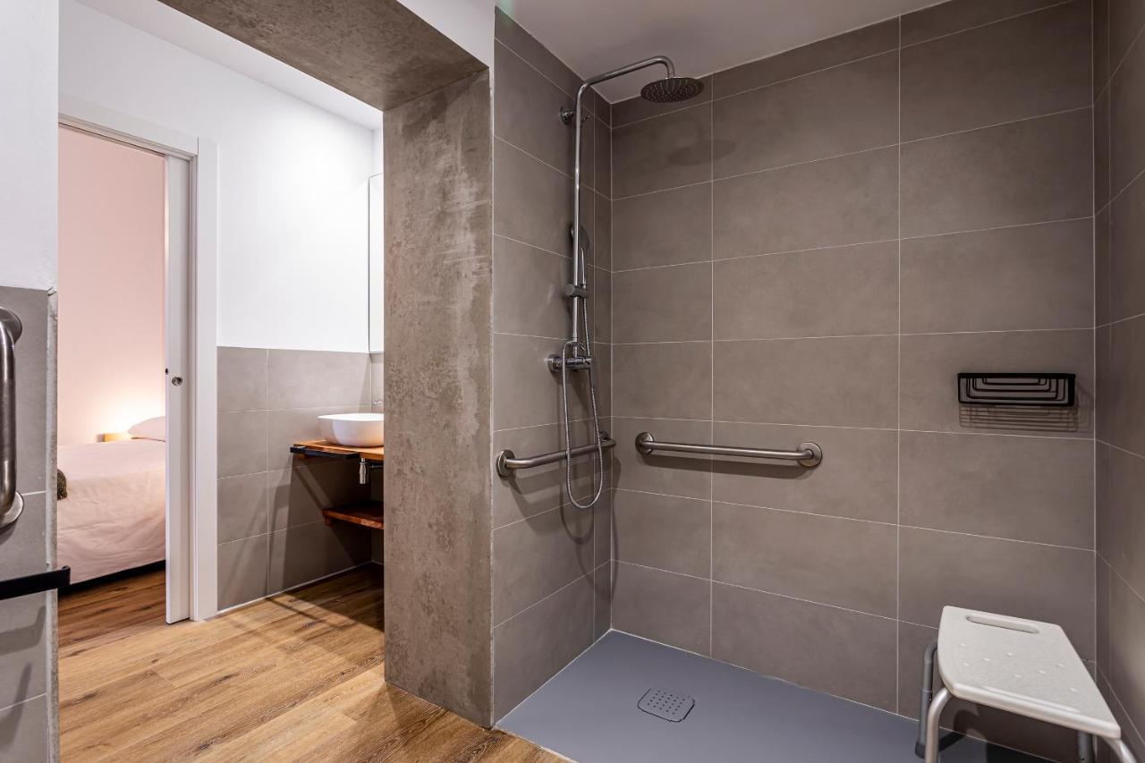 Puerto Beach Suites Valencia Eksteriør bilde