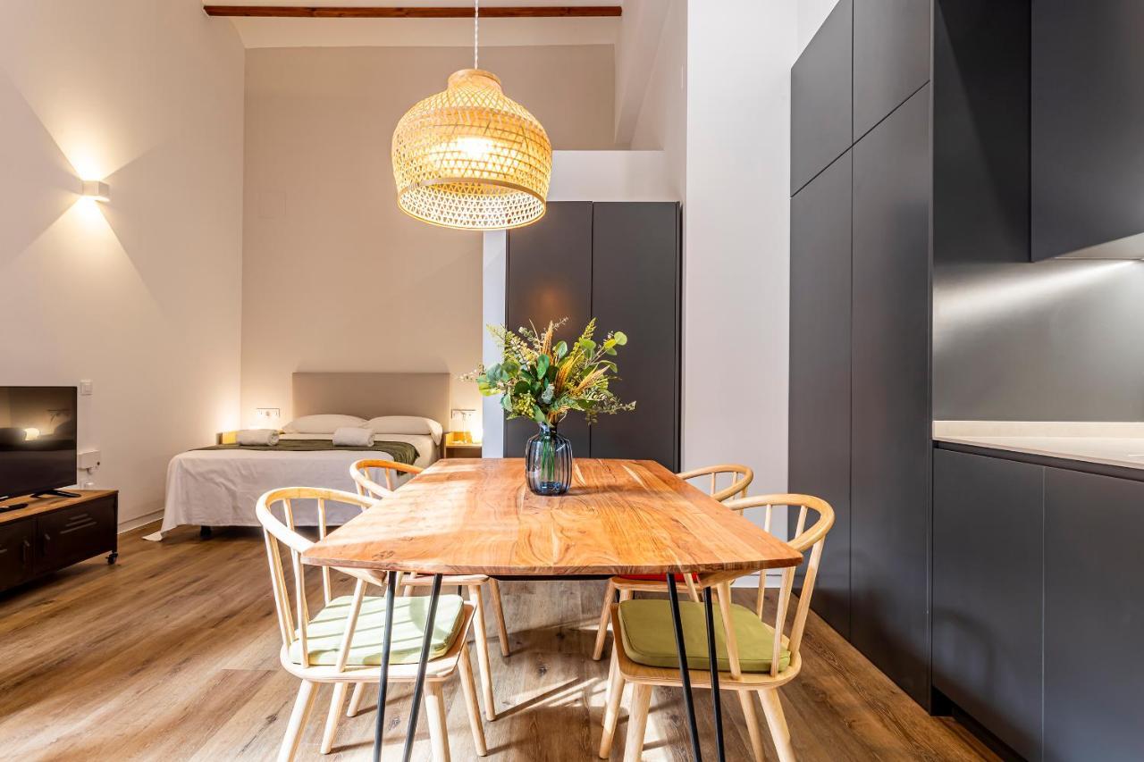 Puerto Beach Suites Valencia Eksteriør bilde