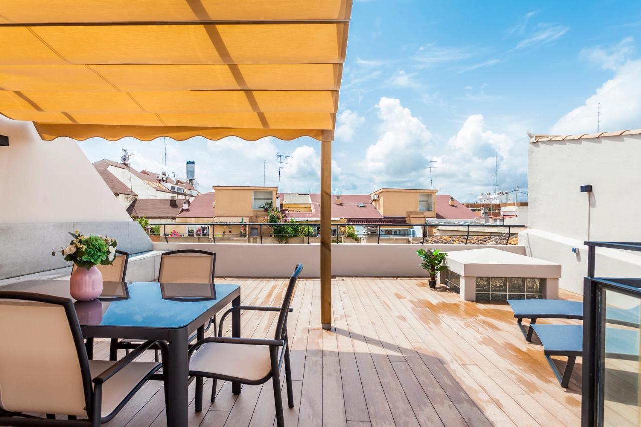 Puerto Beach Suites Valencia Eksteriør bilde