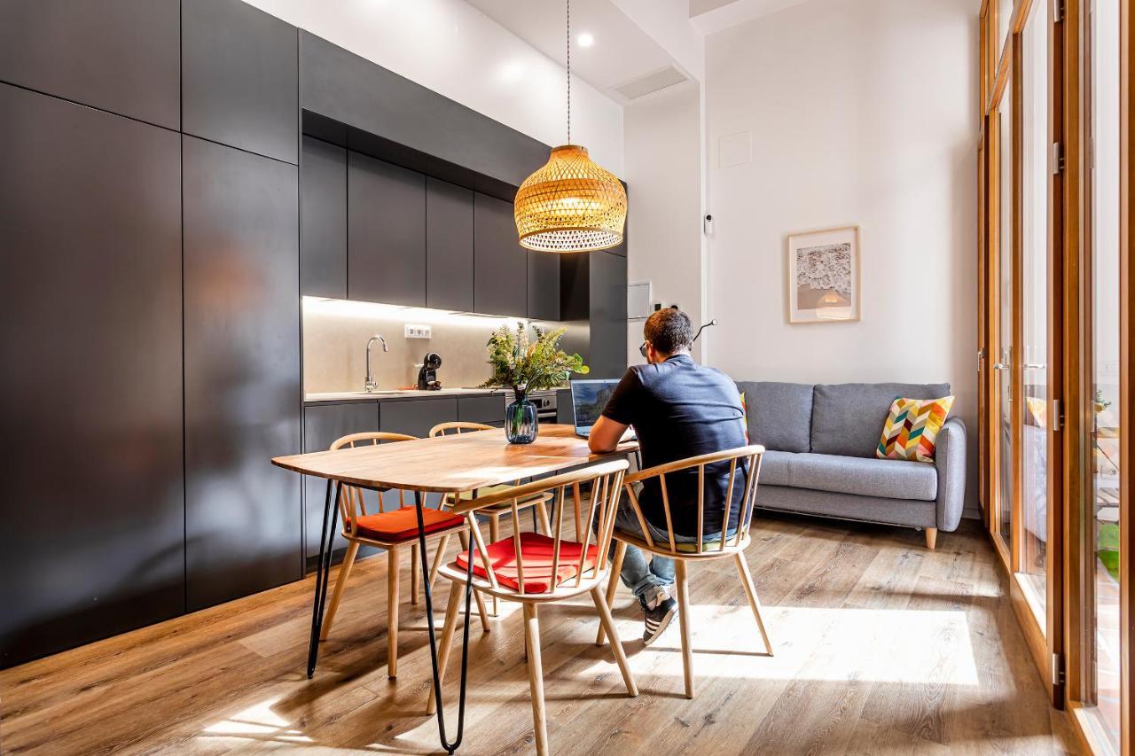 Puerto Beach Suites Valencia Eksteriør bilde